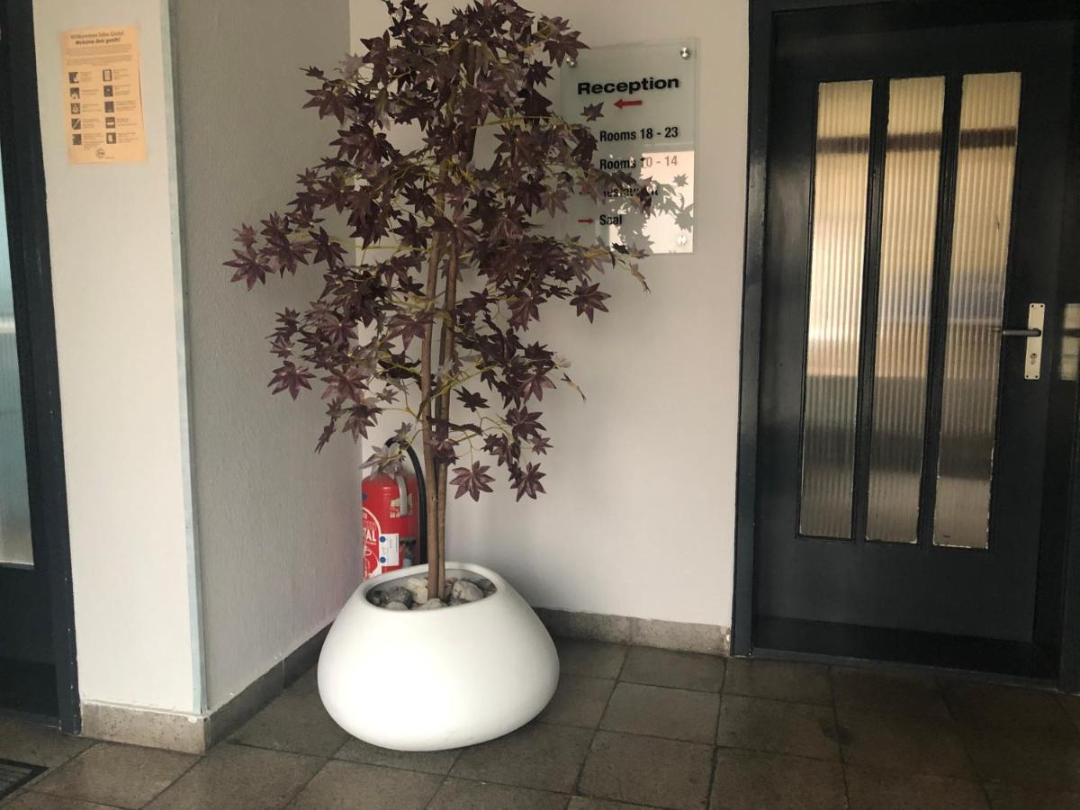 Hotel Kastanienbaum Herzogenaurach Exteriör bild